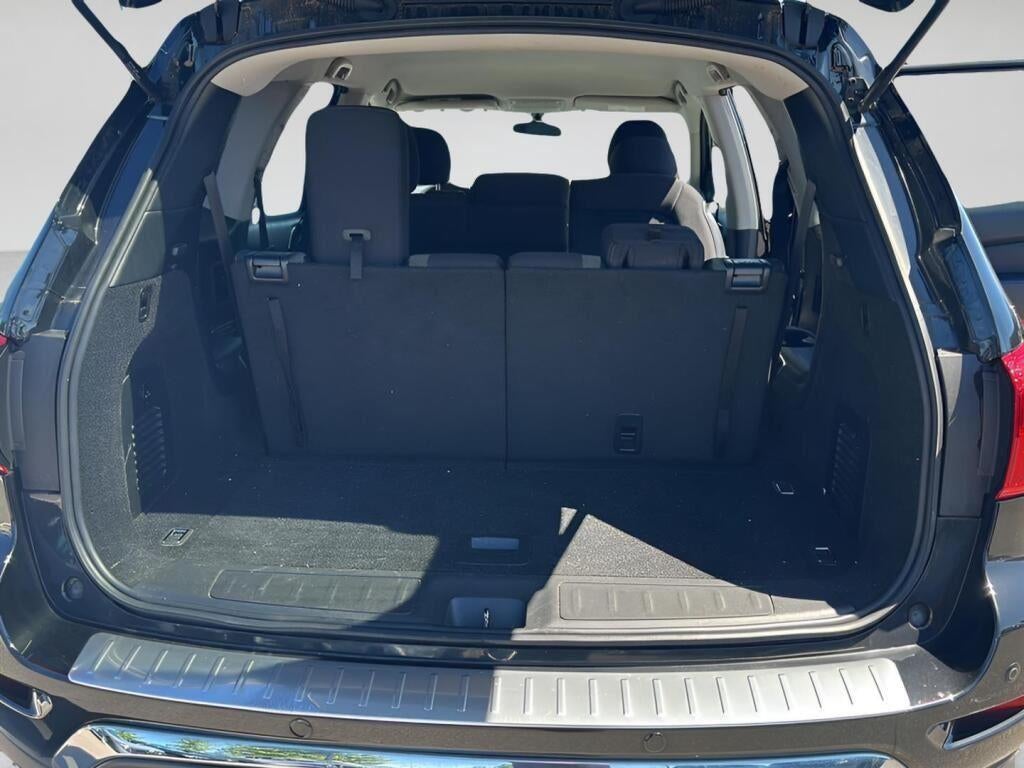 2020 Nissan Pathfinder S