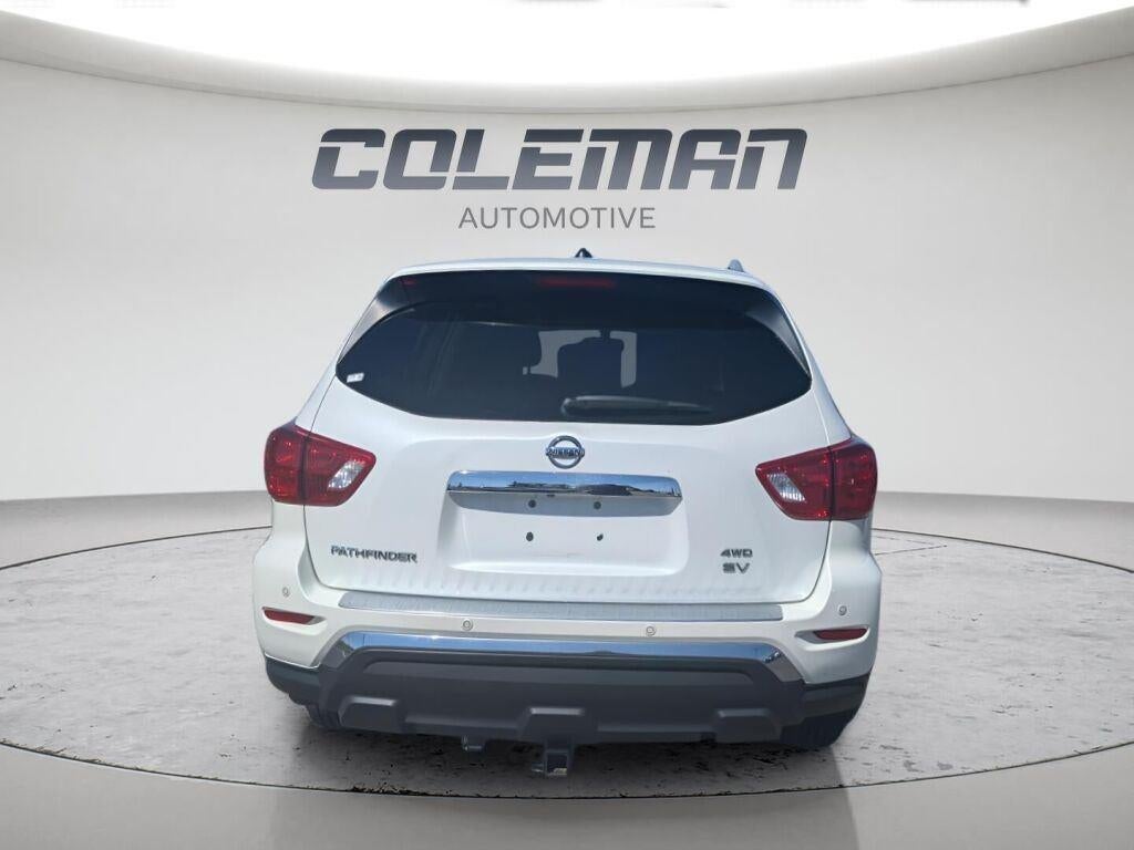 2017 Nissan Pathfinder SV