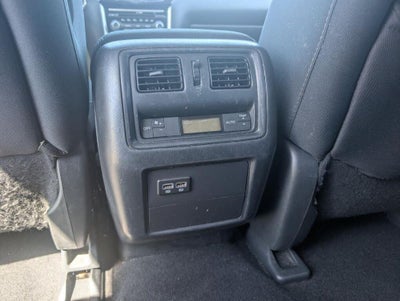 2017 Nissan Pathfinder SV
