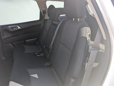 2017 Nissan Pathfinder SV