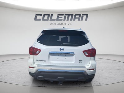 2017 Nissan Pathfinder SV