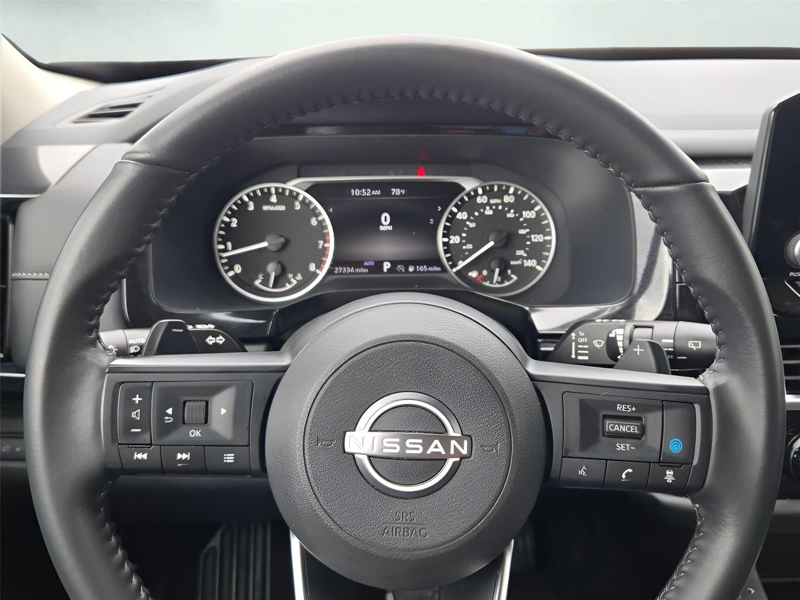 2024 Nissan Pathfinder SV