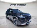 2026 Nissan Pathfinder Rock Creek®
