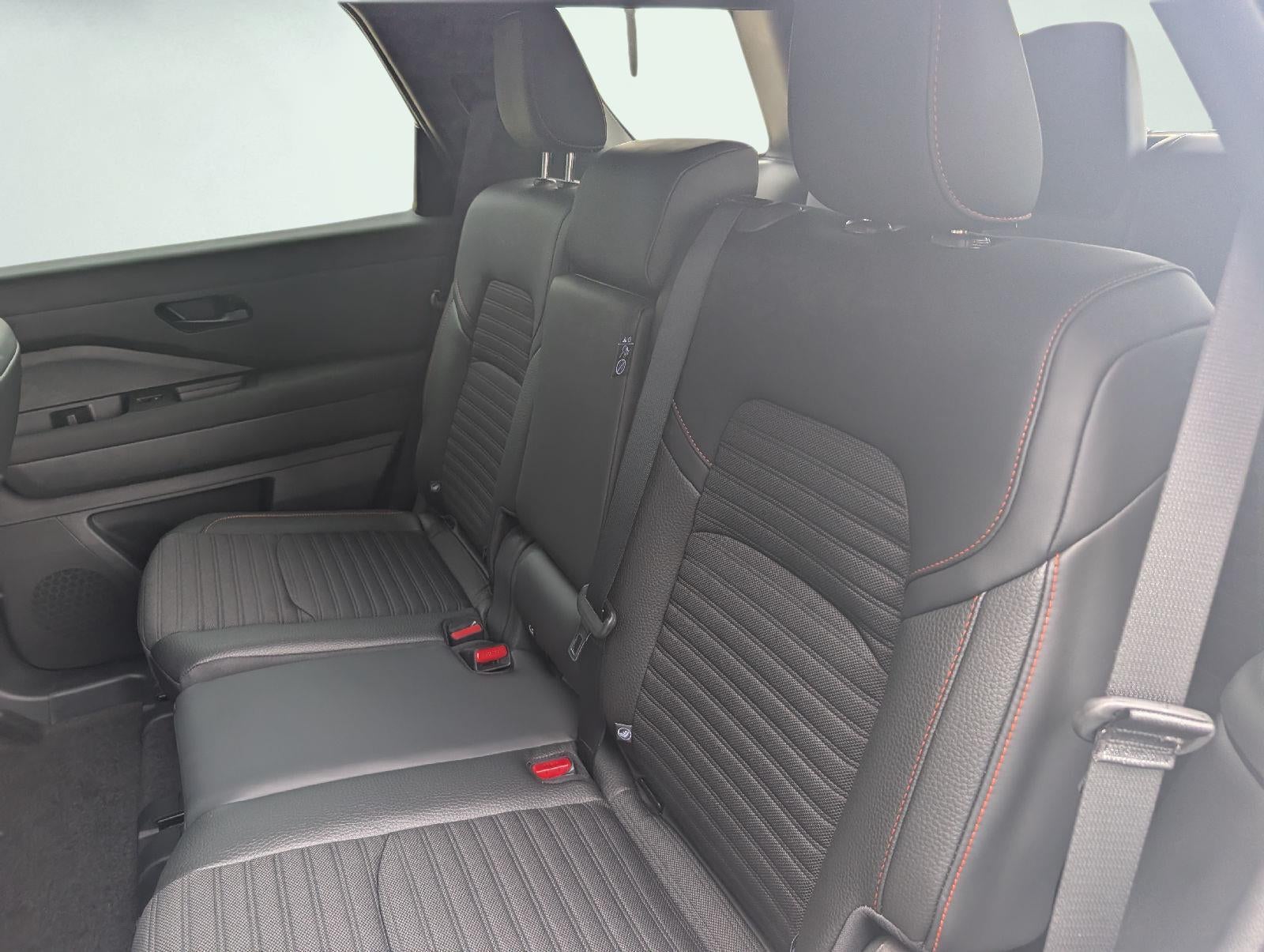 2026 Nissan Pathfinder Rock Creek®