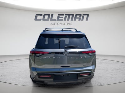 2026 Nissan Pathfinder SV