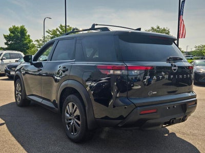 2026 Nissan Pathfinder SV