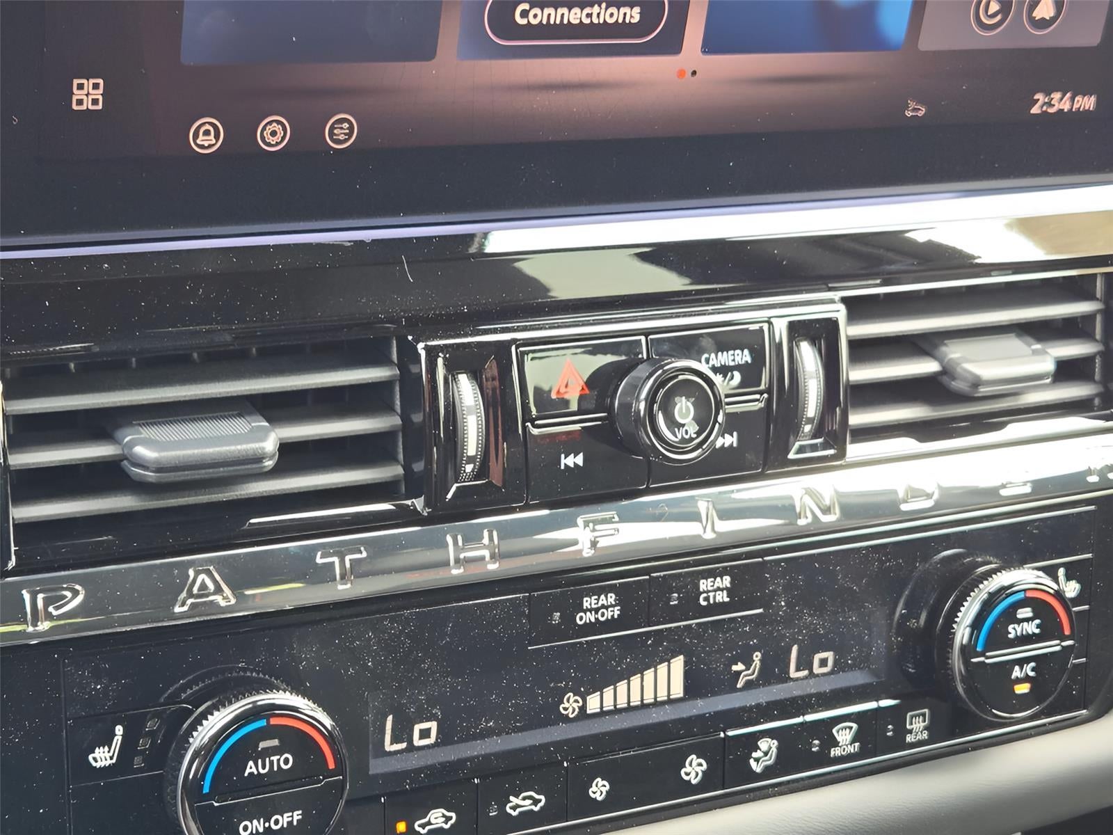 2026 Nissan Pathfinder Rock Creek®