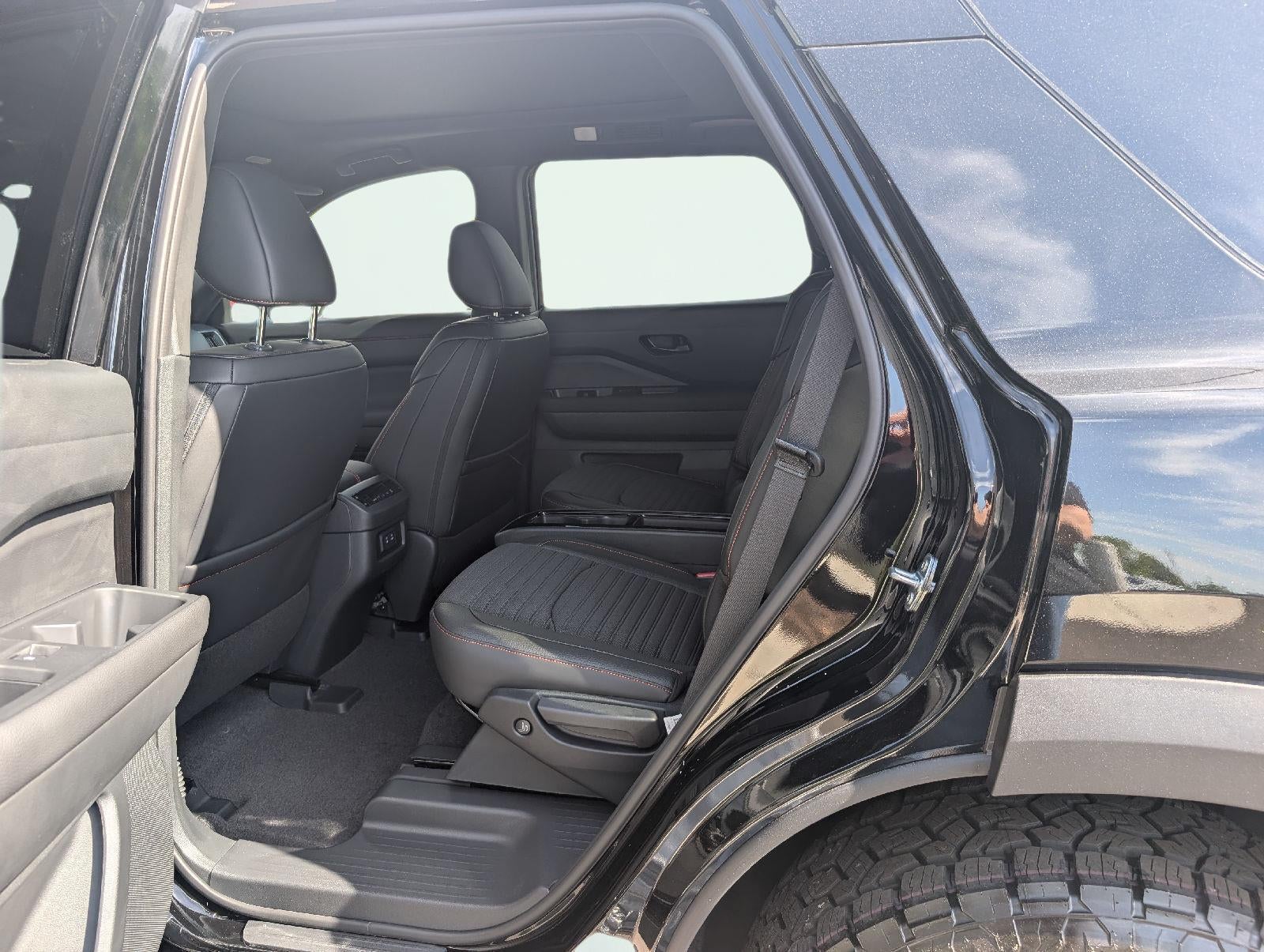 2026 Nissan Pathfinder Rock Creek®