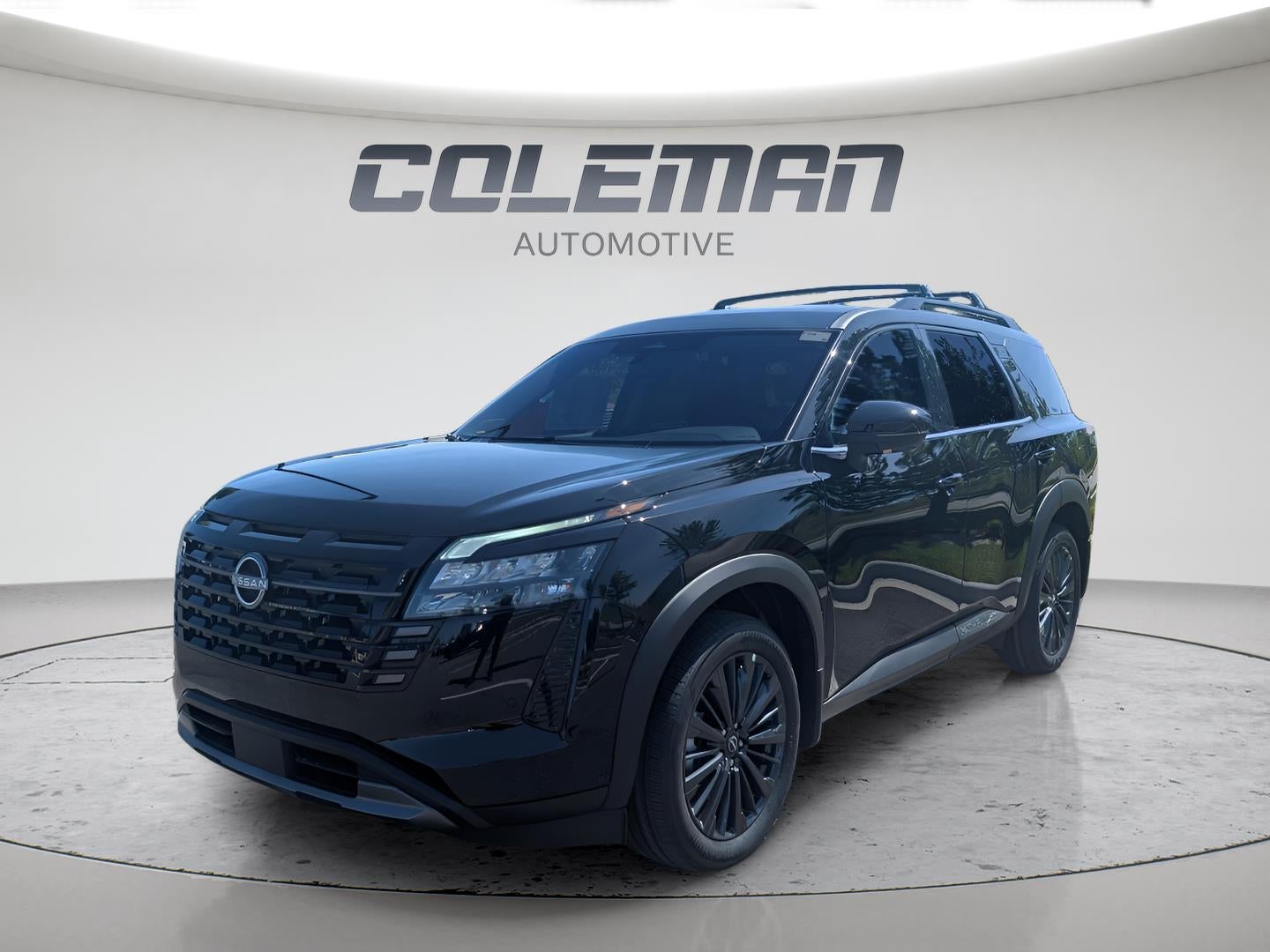 2026 Nissan Pathfinder SL 4WD's photo