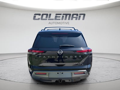 2026 Nissan Pathfinder Platinum