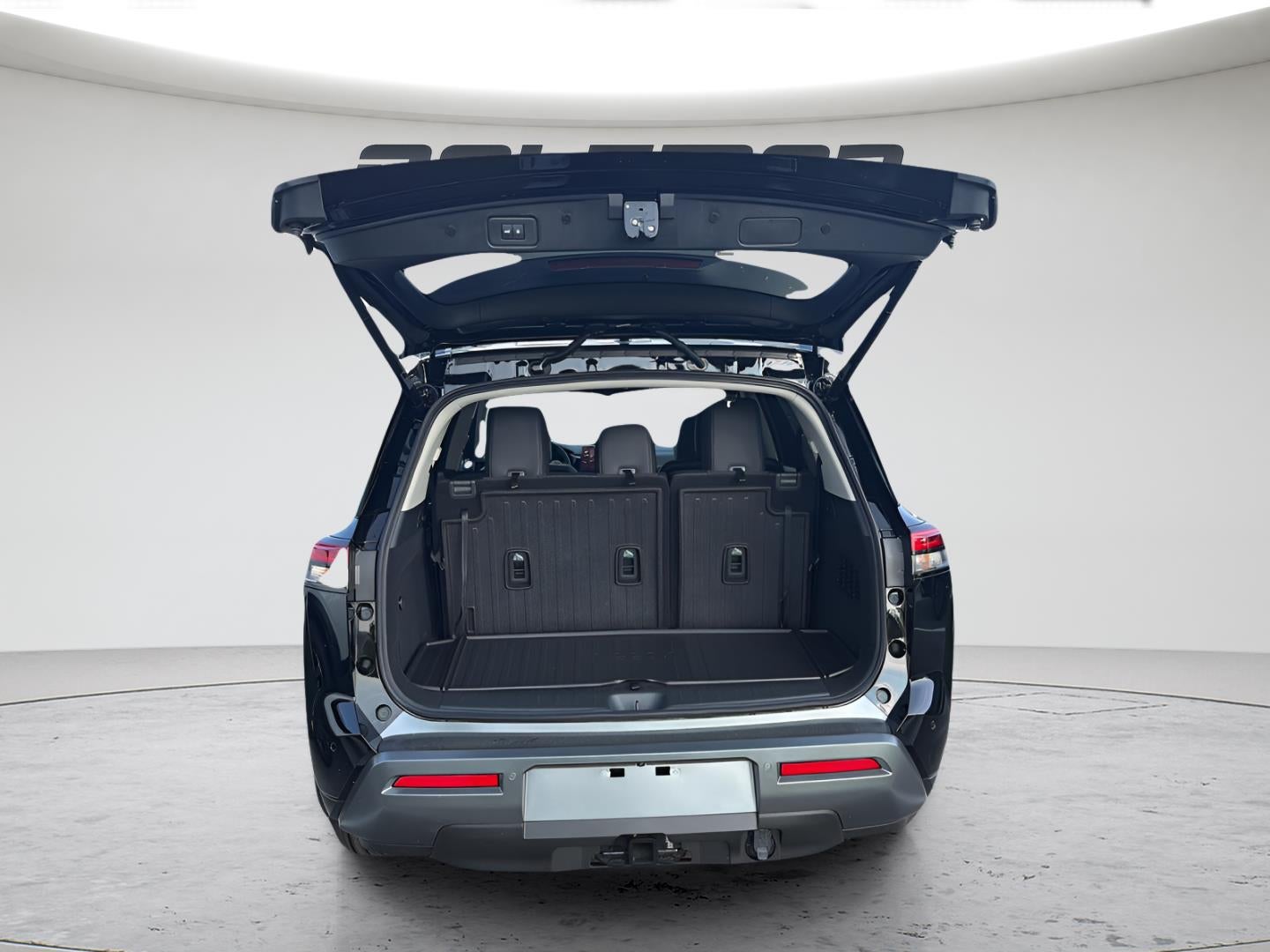 2026 Nissan Pathfinder Platinum 30