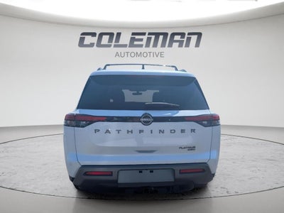 2026 Nissan Pathfinder Platinum