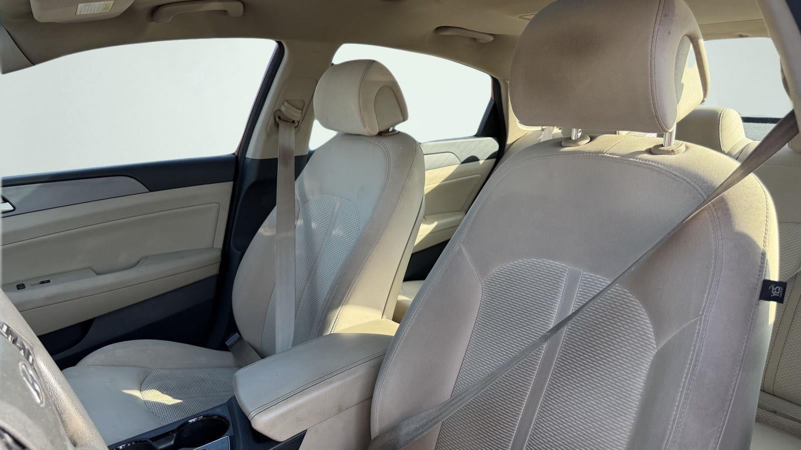 2015 Hyundai Sonata 24L SE 12