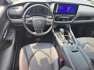 2025 Toyota Grand Highlander XLE