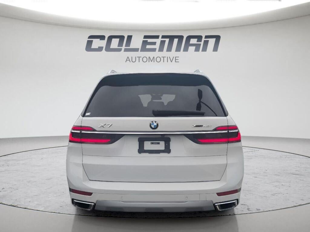 2025 BMW X7 xDrive40i