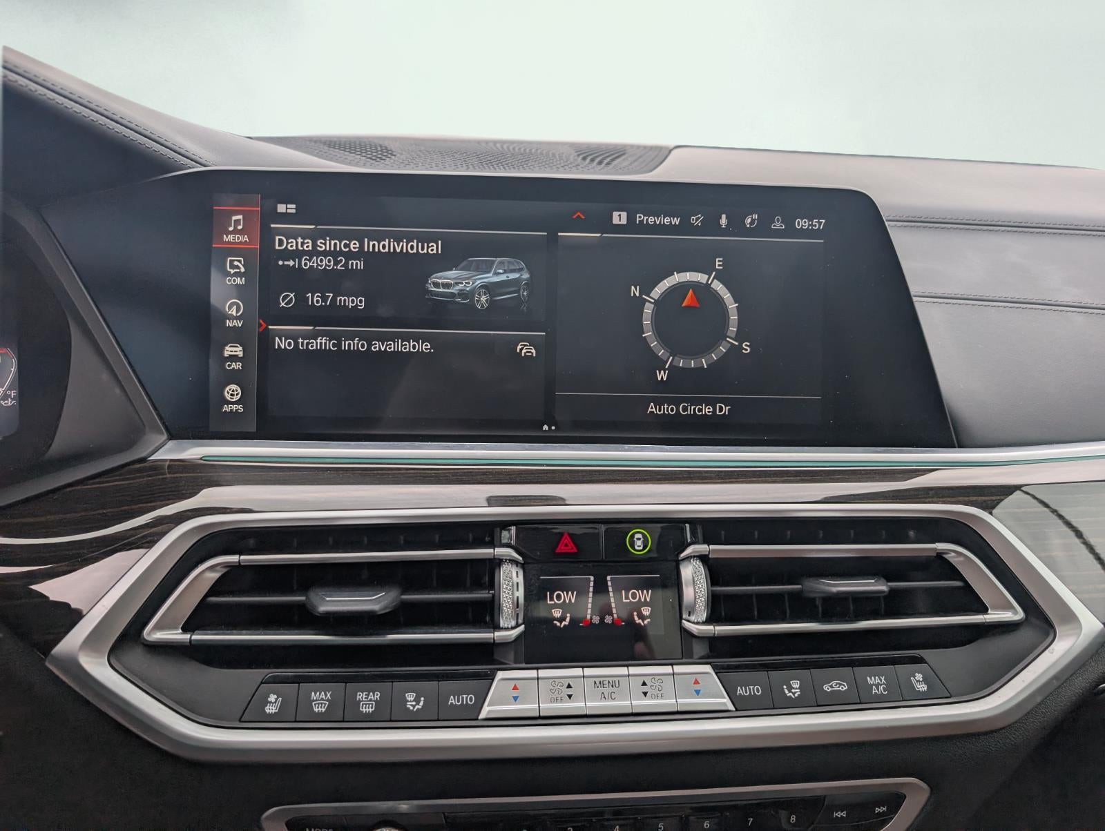 2021 BMW X5 M50i