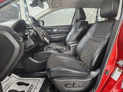 2022 Nissan Rogue Sport SV