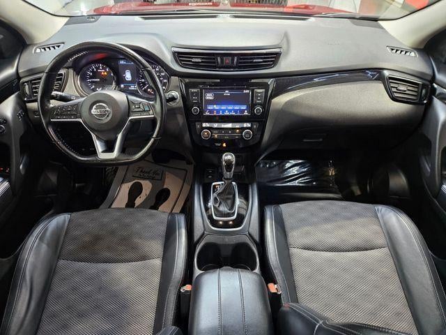 2022 Nissan Rogue Sport SV