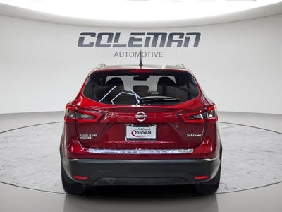 2022 Nissan Rogue Sport SV