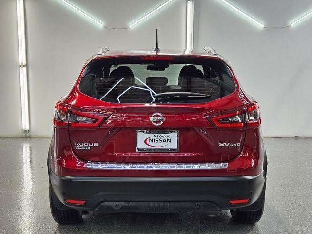 2022 Nissan Rogue Sport SV