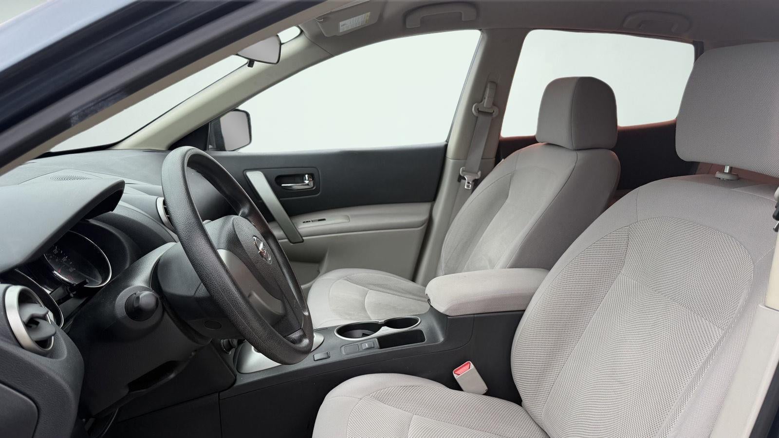2013 Nissan Rogue S 10