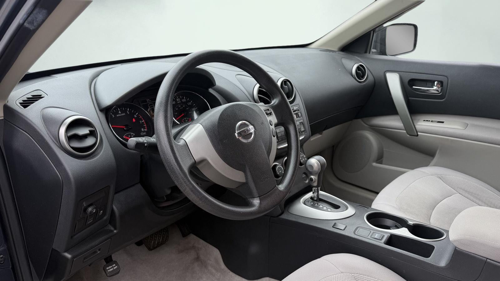 2013 Nissan Rogue S 11