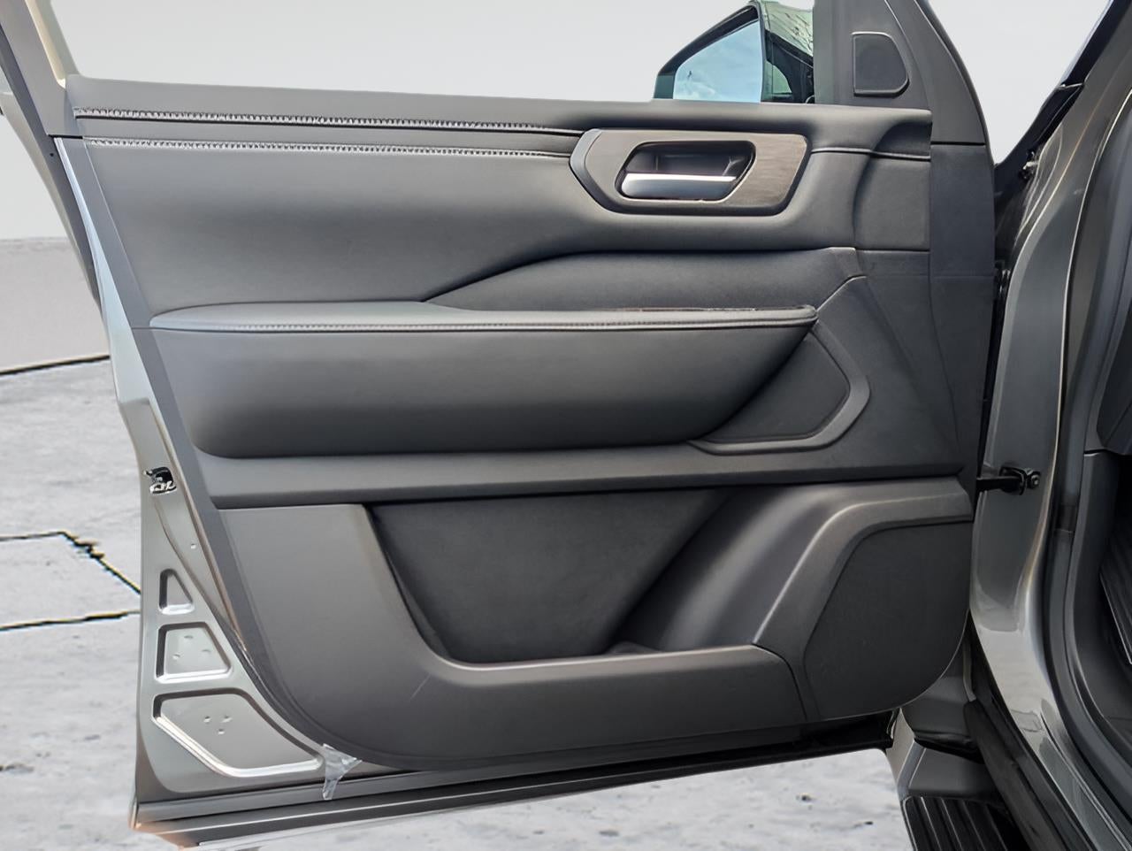 2026 Nissan Armada SV