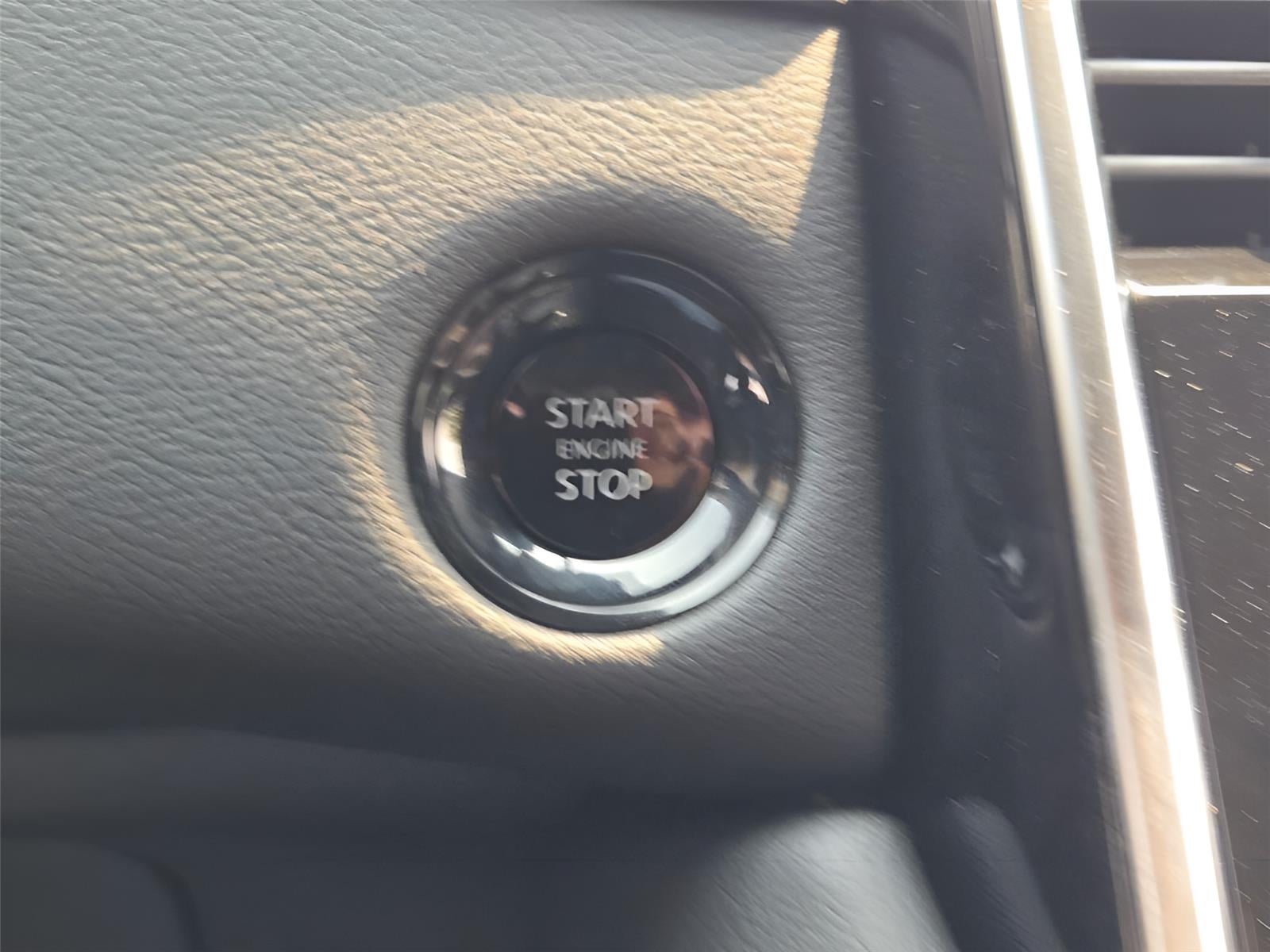 2026 Nissan Armada SL 26