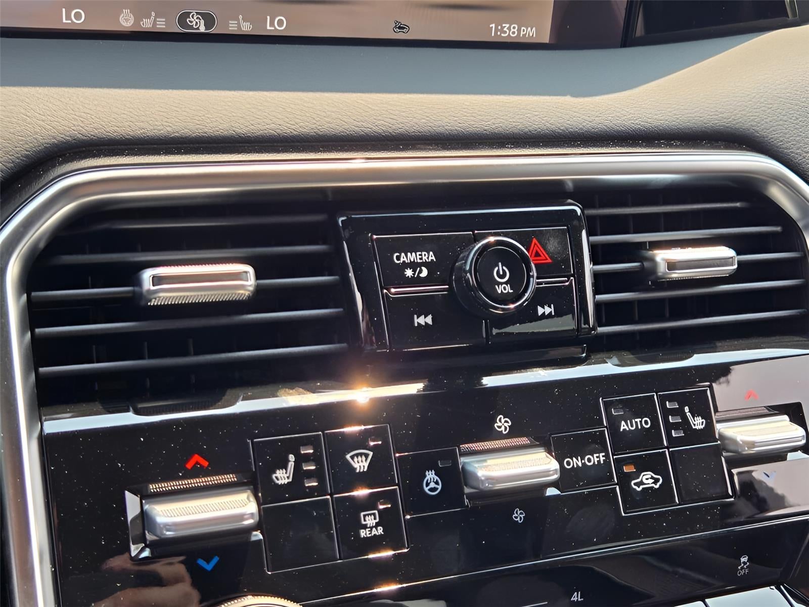 2026 Nissan Armada SL 32