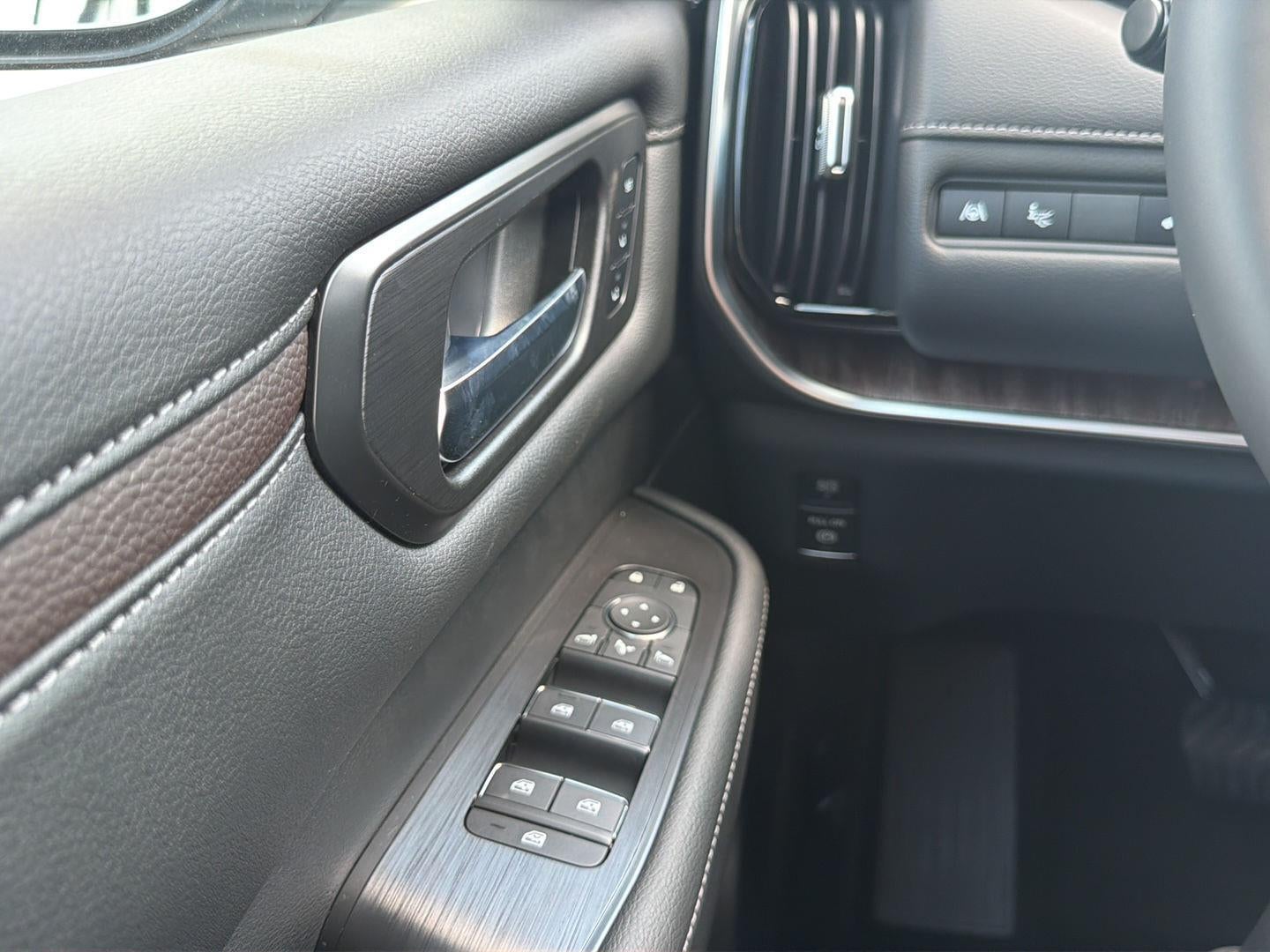 2026 Nissan Armada Platinum Reserve 7