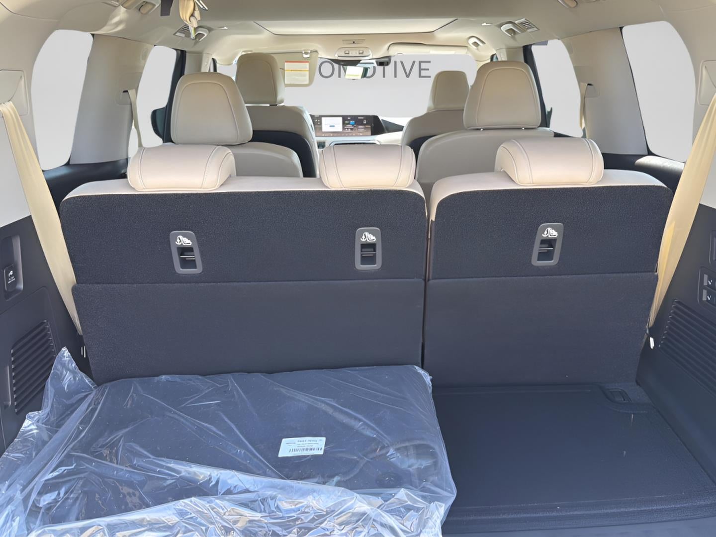 2026 Nissan Armada Platinum Reserve 39