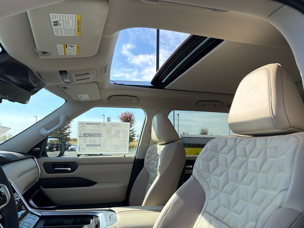 2027 Nissan Armada Platinum Reserve 18