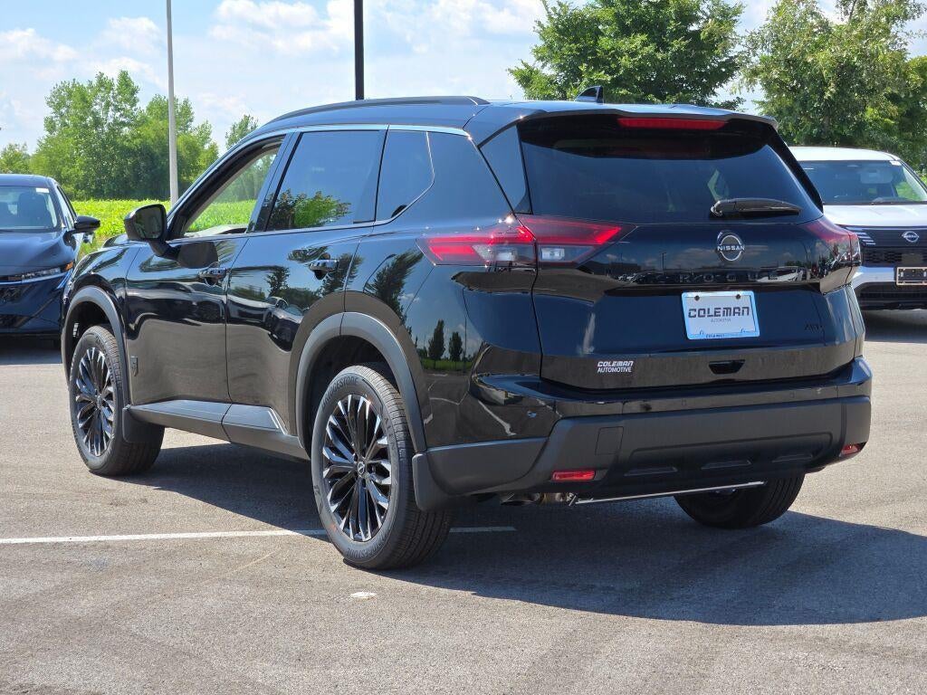 2026 Nissan Rogue Dark Armor™
