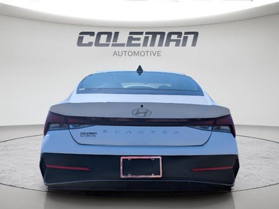 2024 Hyundai Elantra SEL