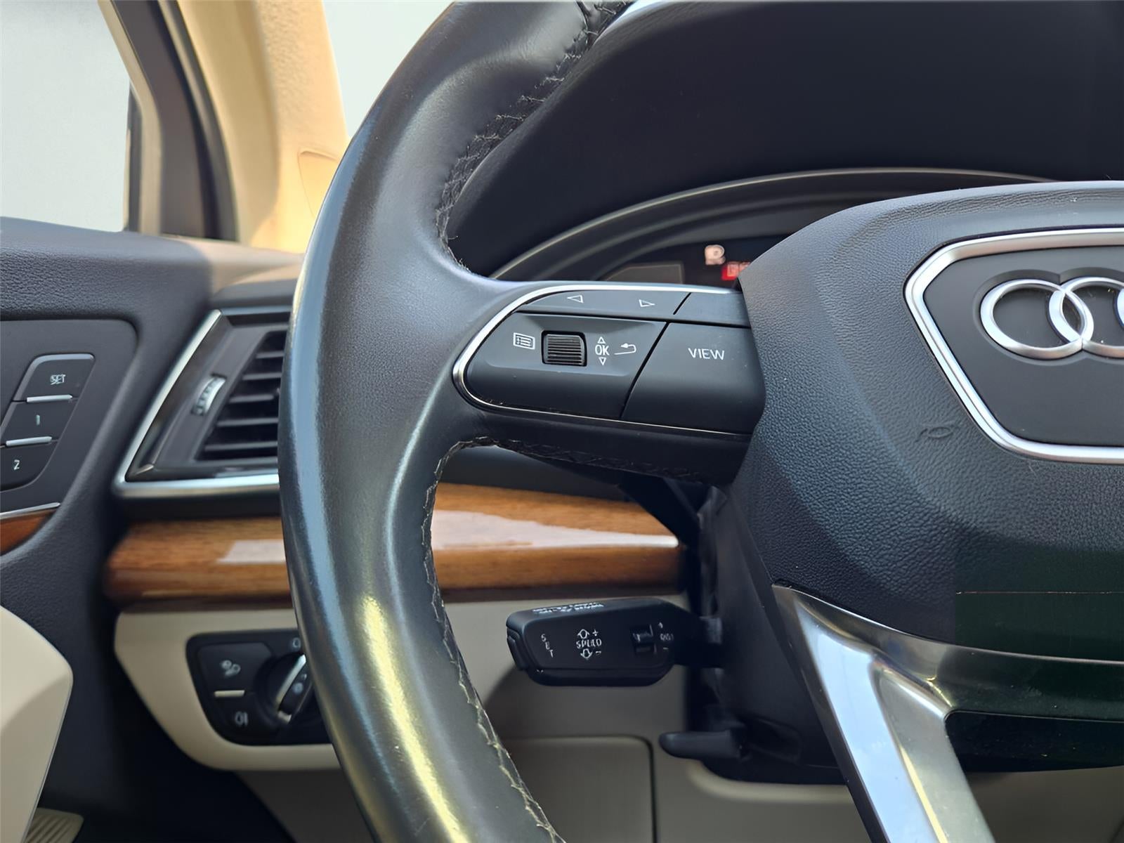2023 Audi Q5 S line Premium Plus