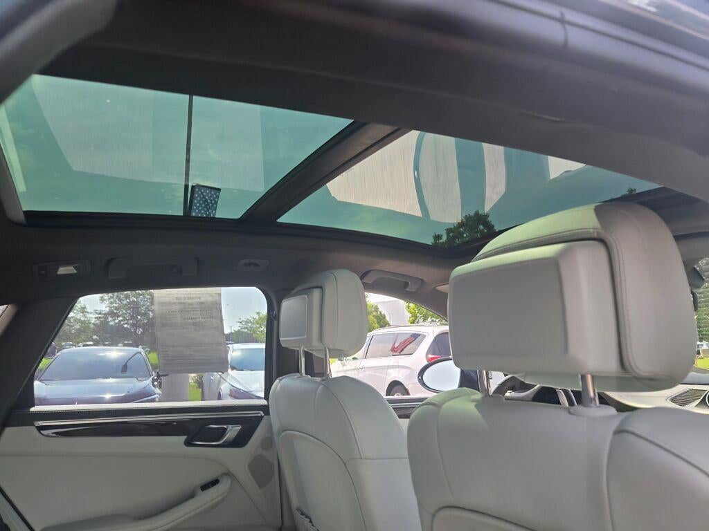 2019 Porsche Macan S