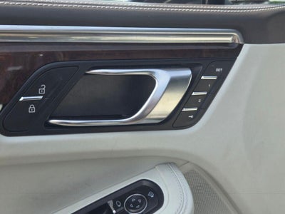 2019 Porsche Macan S