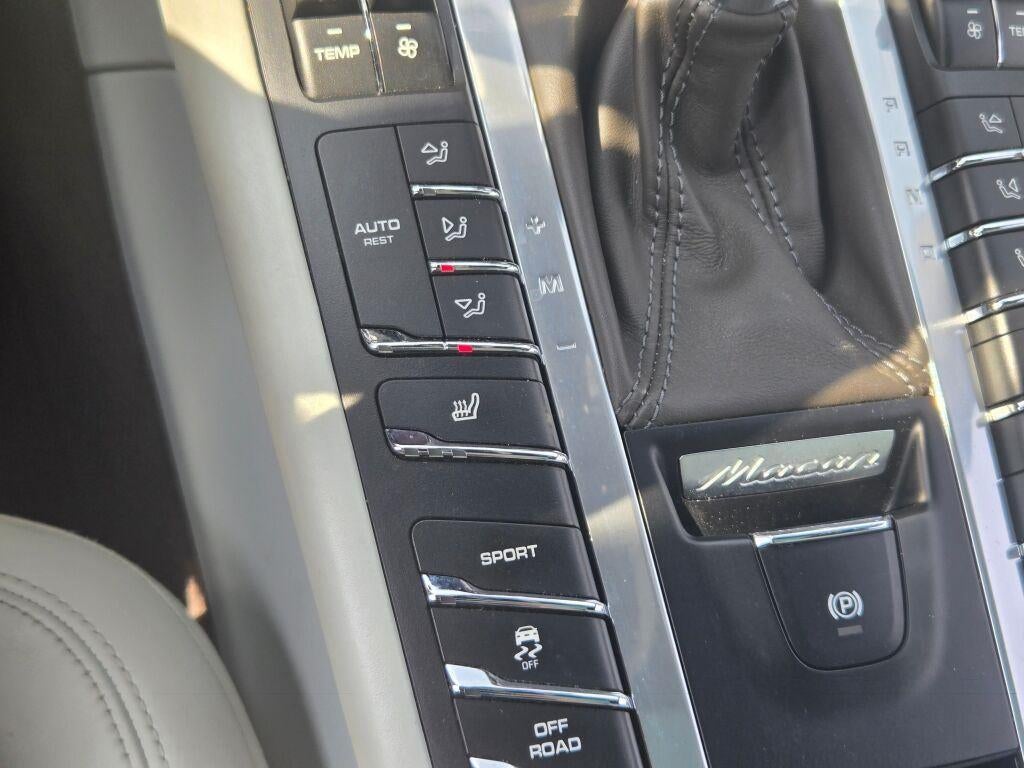2019 Porsche Macan S