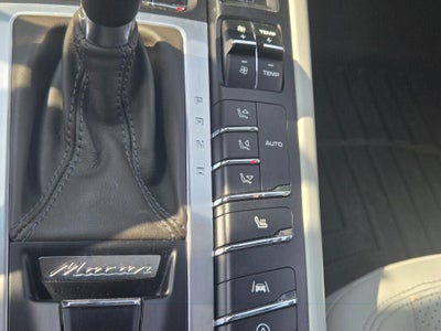 2019 Porsche Macan S