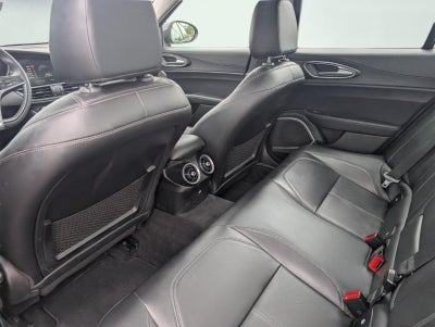 2019 Alfa Romeo Giulia Sport