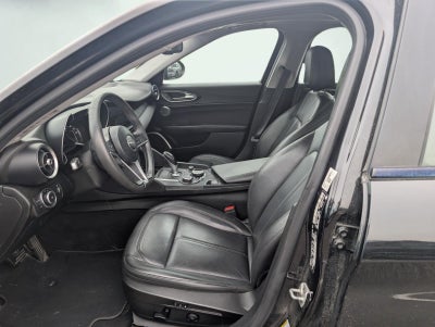 2019 Alfa Romeo Giulia Sport